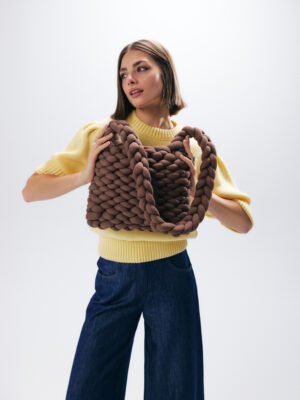 Sunday Dust Cuddle Bag